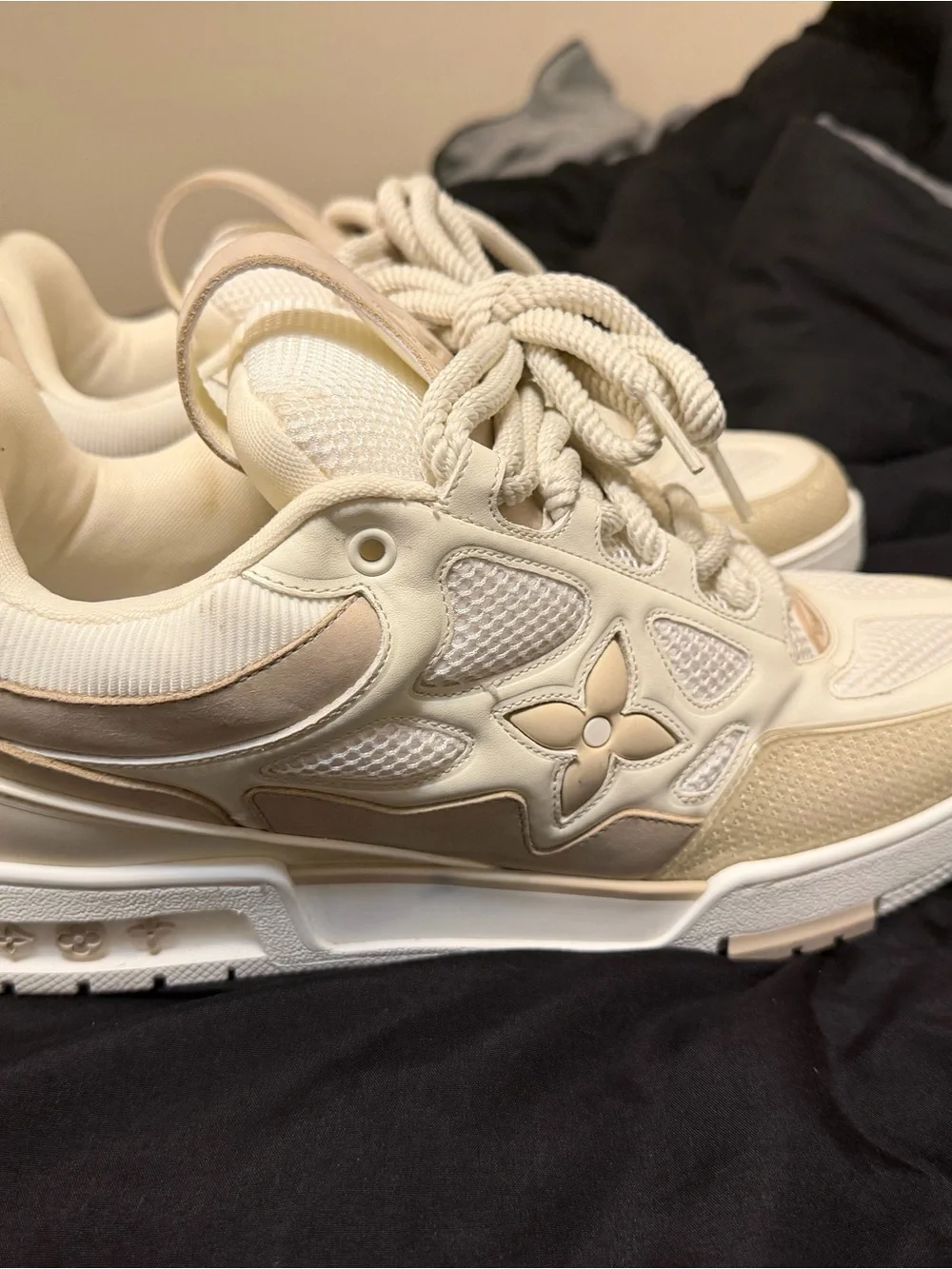 Louis Vuitton Cream & Beige Low-Top Sneakers